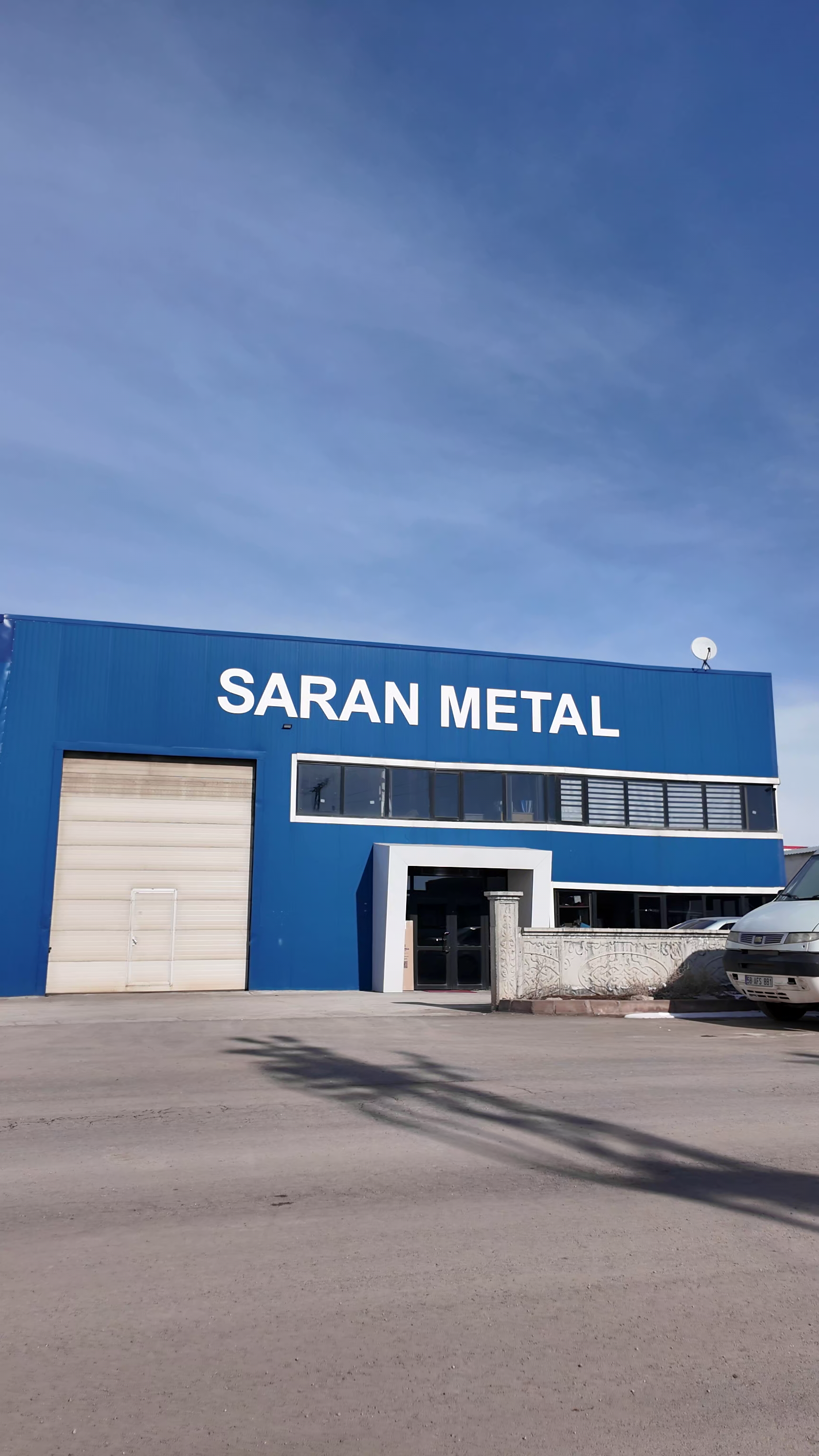 Saran Metal fabrika ön cephe
